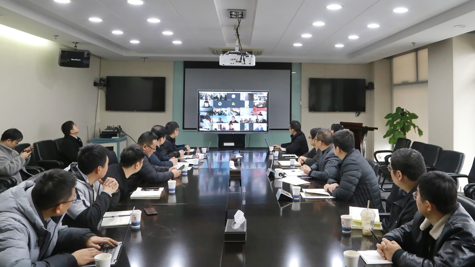 1676334811943954.jpg IMG_0999(1).jpg