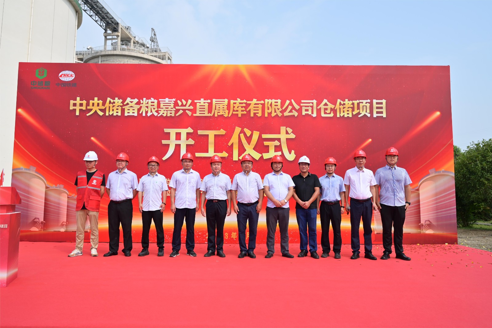 1693531530708640.jpg 1693531530708640.jpg