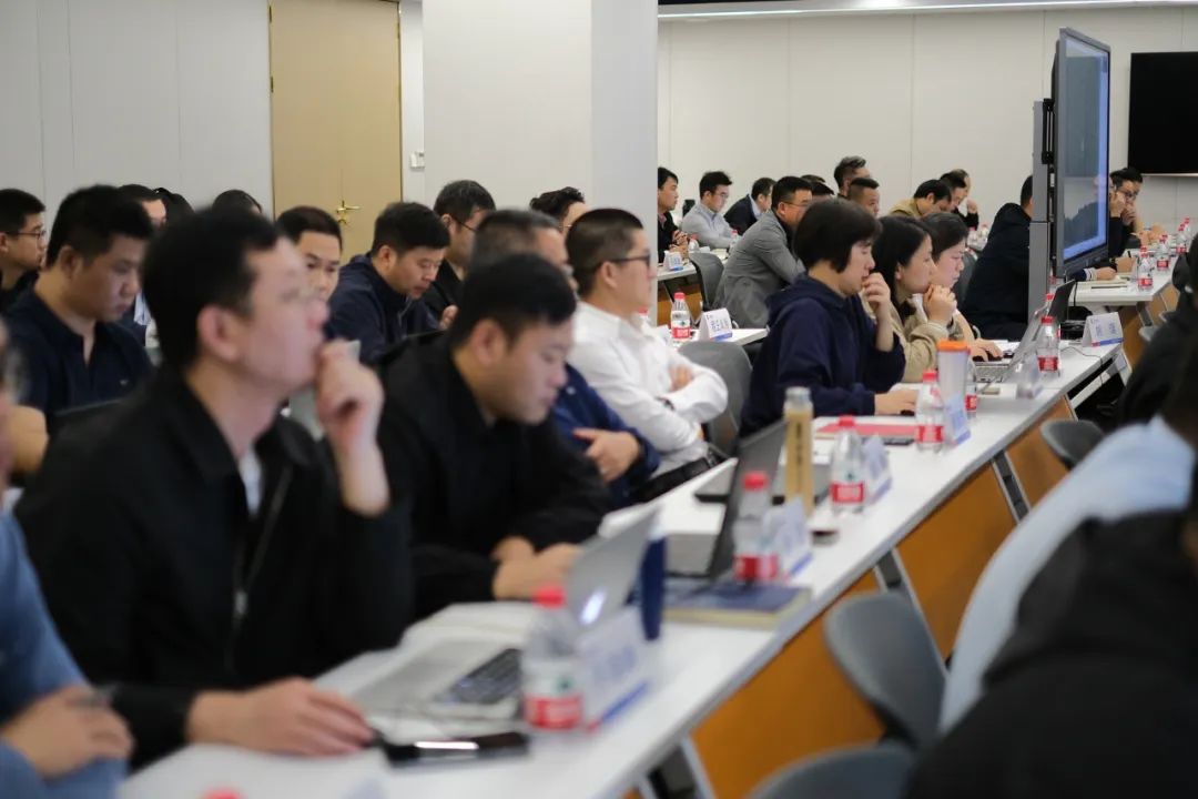 争分夺秒,决战冲刺丨江南管理三季度分公司总经理工作会议圆满召开